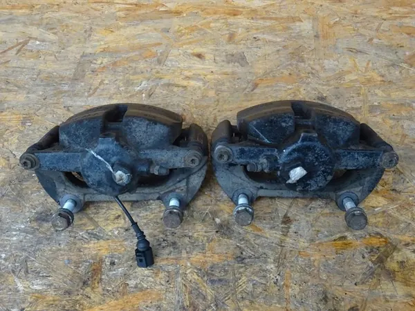 Troca de Freios Dianteiros GOLF VII R 2.0 TSI 4MOTION 340mm image 5