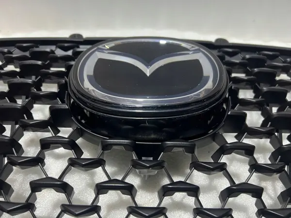 Mazda CX-30 Radar-Emblem OEM KLLKKJDGOKJJH122333 image 8