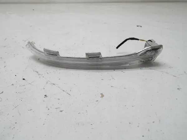 Sinalizador Direito VW Golf VII 2015 OEM image 4