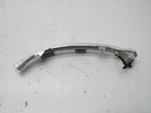 Sinalizador Direito VW Golf VII 2015 OEM image 5