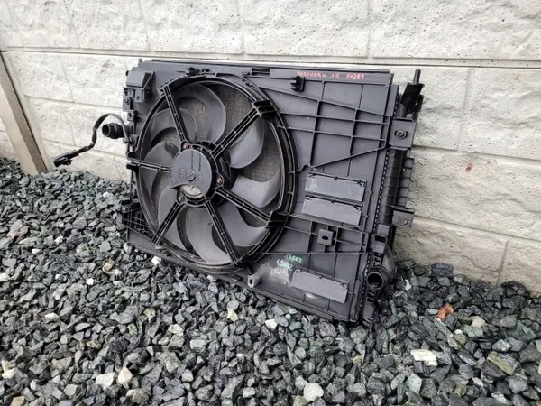 Complete Radiator OEM 9806313580 voor Peugeot Partner image 4