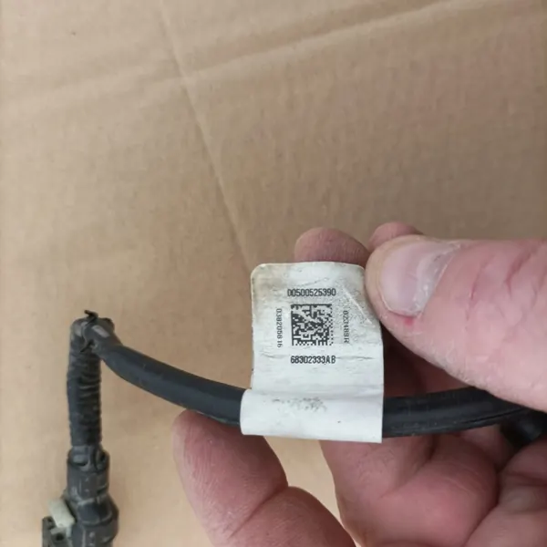 Conduto sensor pressão óleo Jeep OE 2.0T 4xe image 4