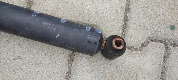 Ammortizzatore posteriore Peugeot 3008 I 9811521080 image 4