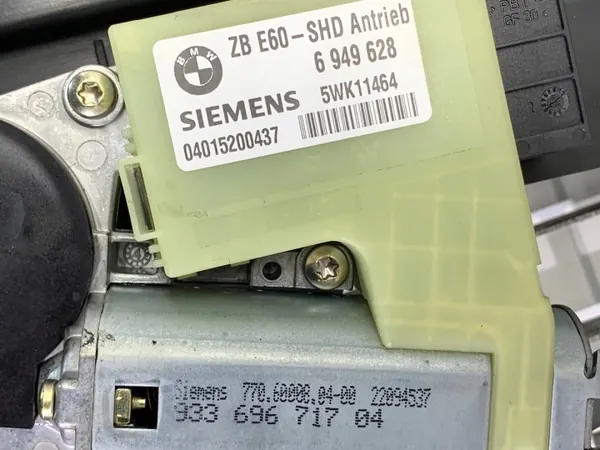 Kattoikkuna OEM 6949628 BMW E60 Sedanille 03-10 image 8
