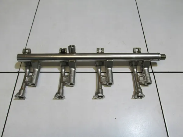 Rampa de combustible 1.5 EcoBoost Ford Kuga S-Max Focus C-Max Mondeo image 2