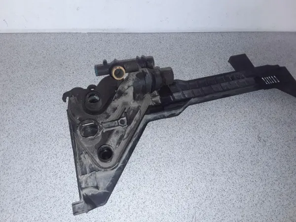 BMW moottoritilan osat OEM 1436251 3.0L diesel image 3