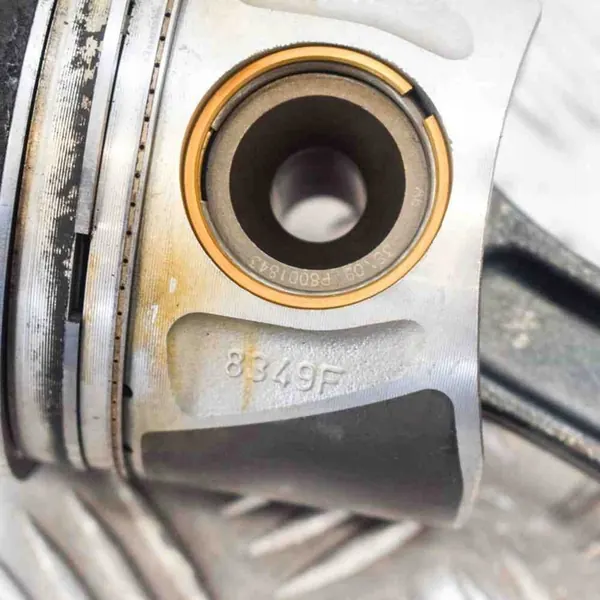 Kolv Mercedes-Benz E (W212) 2.1L 2010 A6510300020 image 6