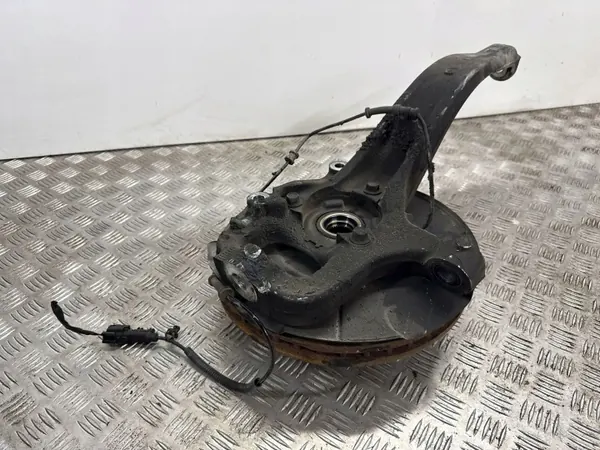 Moyeu roue avant gauche OEM 04877659AD image 6