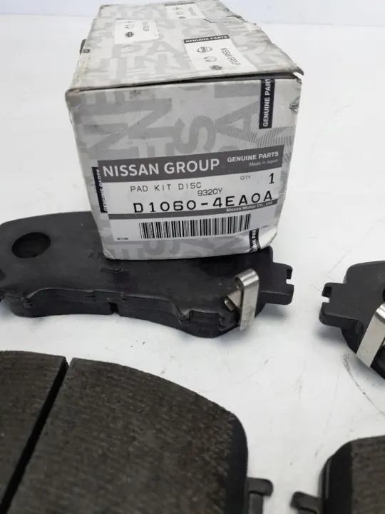 Bromsbelägg fram OEM D10604EA0A - Begagnad Nissan OE image 5