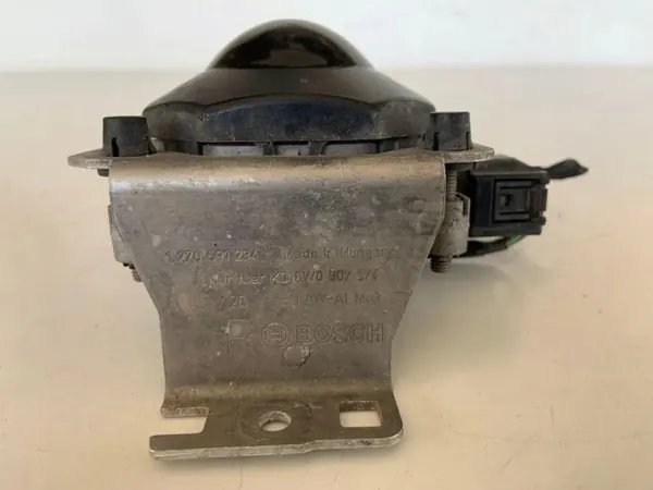 Radar Audi A4 OEM 8W0907574 - Pièce d'origine utilisée image 3
