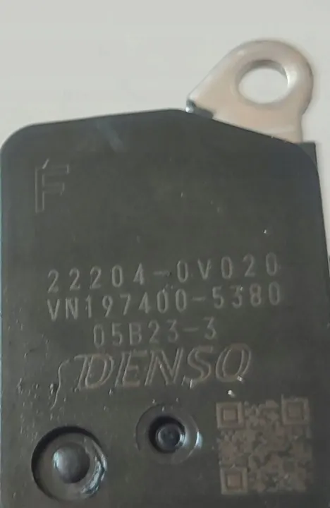 Toyota RAV4 MAF-Sensor OEM 222040V020 - Gebraucht image 3