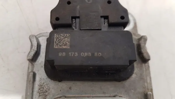 Peugeot OE NOx-sensor 98 173 088 80 - Gebruikt image 3
