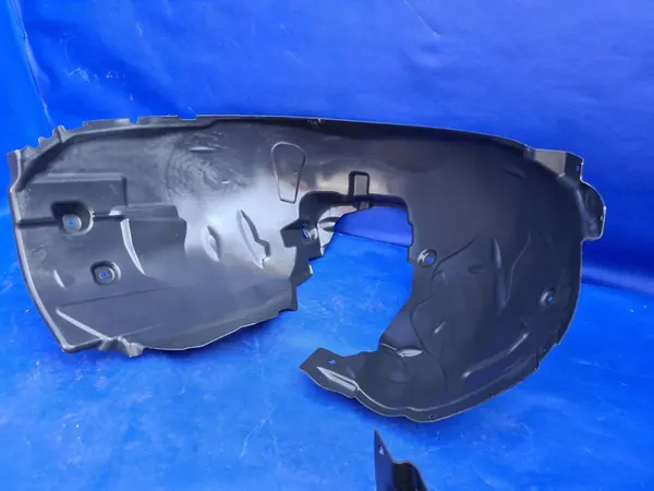 Right Front Wheel Arch Audi A4 B9 8W 8W0821172A image 4