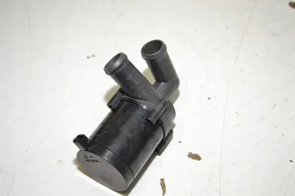 Pierburg Water Circulation Pump for Heating 7.02671.52.0 image 1