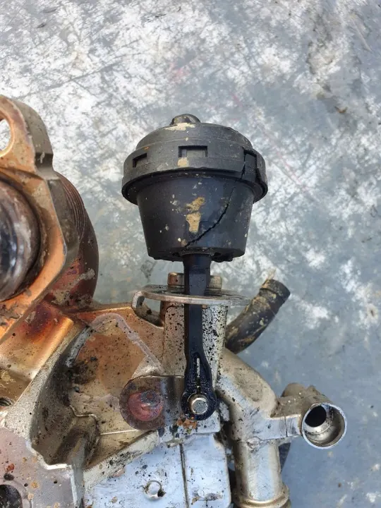 EGR-koeler OEM 8596444 voor BMW F20 F10 F30 image 5