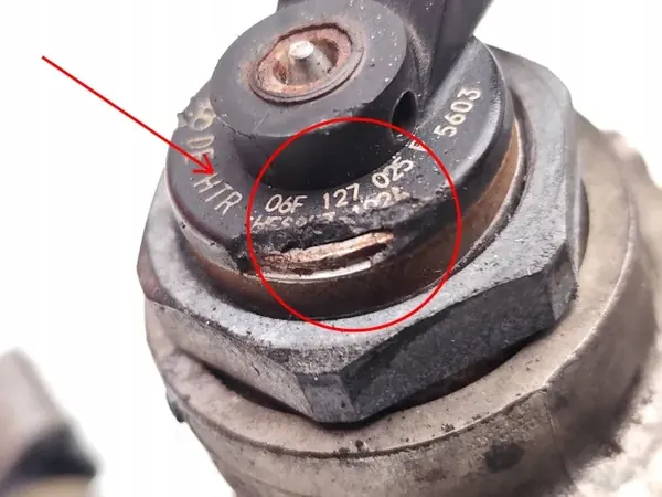 Kraftstoffpumpe Audi A6 C6 2.0 TFSI 06F127025F image 2