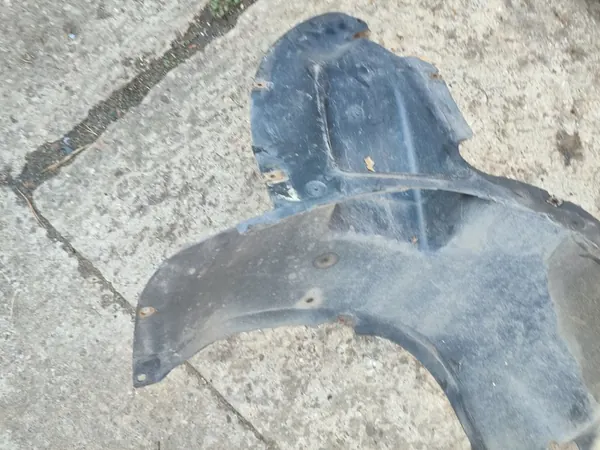 Etummaisen oikean pyöräkoteloverhoilu VW Passat CC OEM 3C8805912B image 6