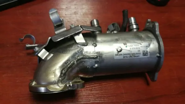 Refroidisseur EGR BMW OEM 8574815 - Pièce OE Usagée image 2