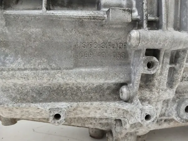 BMW X3 F25 Vaihteisto GS6X45DZ N47D20C OE image 3