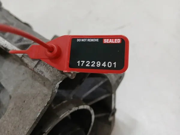 BMW X3 F25 Vaihteisto GS6X45DZ N47D20C OE image 9