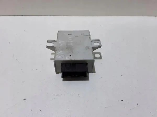 BMW X3 E83 Wegfahrsperrenmodul OEM 934529 Gebraucht image 4