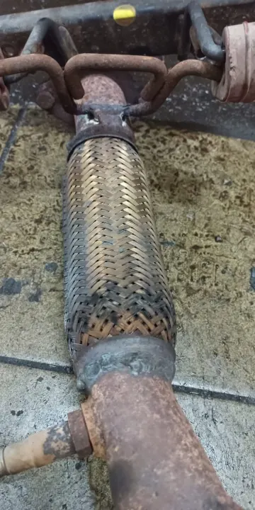 Catalyseur Ford OE 4M51-5F297-RA d'occasion image 4