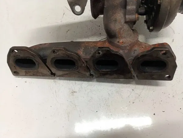 Pakoputken keräin OEM 6g9q9431ba Peugeot 4007 2.2L image 2