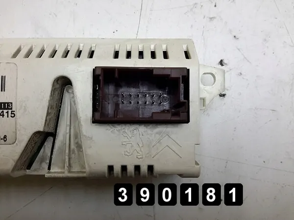 Écran d'affichage Citroen C4 2007 image 4