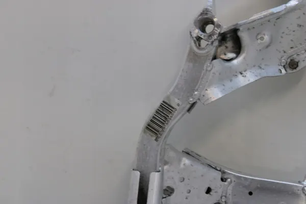 Viga suspensão dianteira BMW 1 E82 E88 OEM Usado image 5