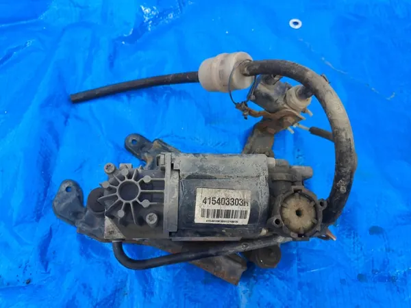 WABCO Fjädringspump Mercedes W220 image 2