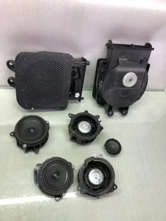 Système audio OEM 927599605 pour MINI COOPER F56 image 3