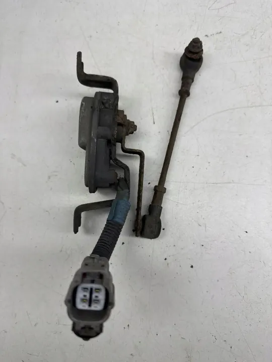 Voorste luchtvering sensor OEM 8940650070 Lexus LS 430 image 4