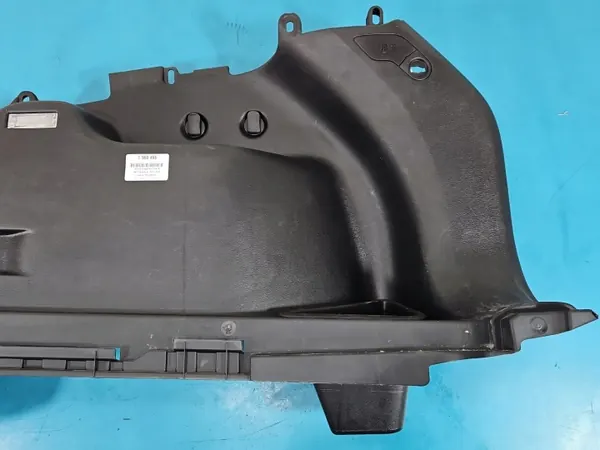 Jeep Cherokee bagageutrymmesfoder höger OEM 1UD08TRMAB image 3
