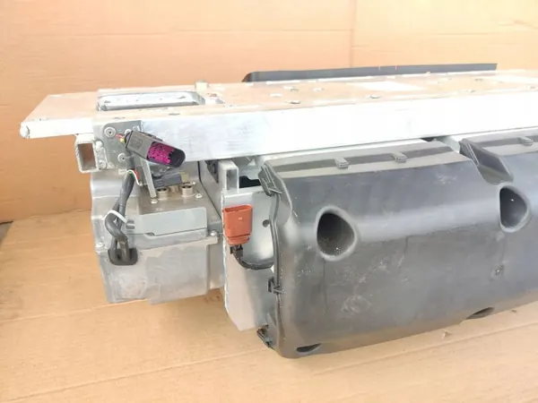 Batterie de traction Porsche OEM 97061103502 - Occasion image 4