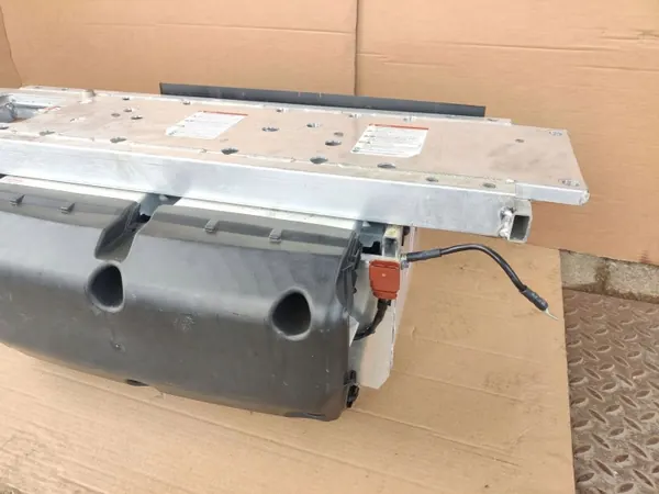 Batterie de traction Porsche OEM 97061103502 - Occasion image 9