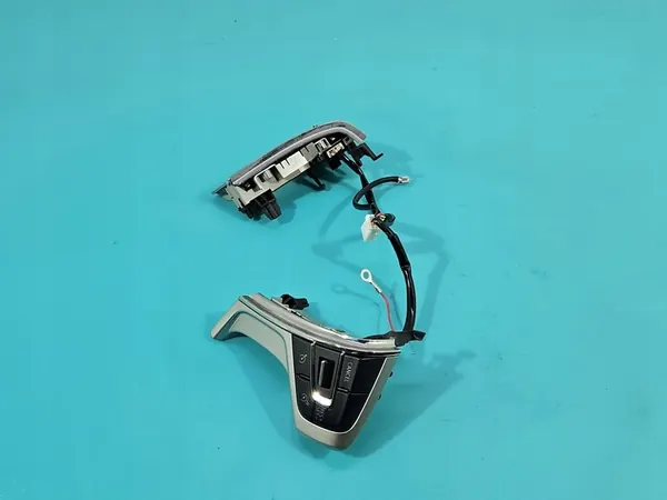 Interruptor Multifuncional Volante Mitsubishi Outlander III image 2