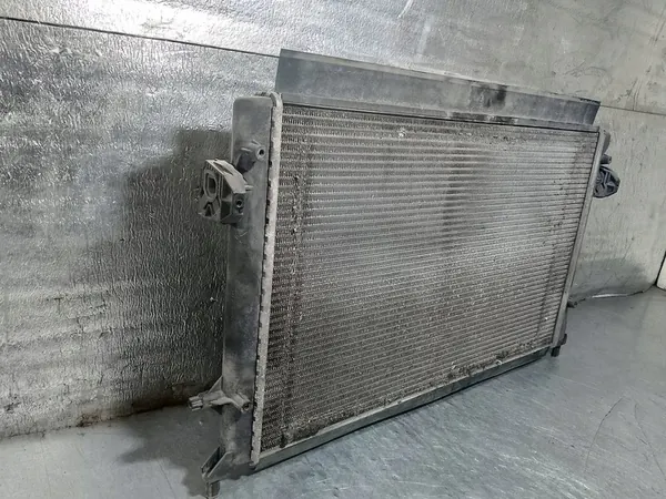 Radiador de agua VW Caddy II 1.6 B image 6
