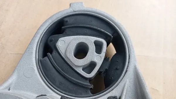 Couvercle de différentiel arrière BMW E30 Type 188 OE 1210433 image 8