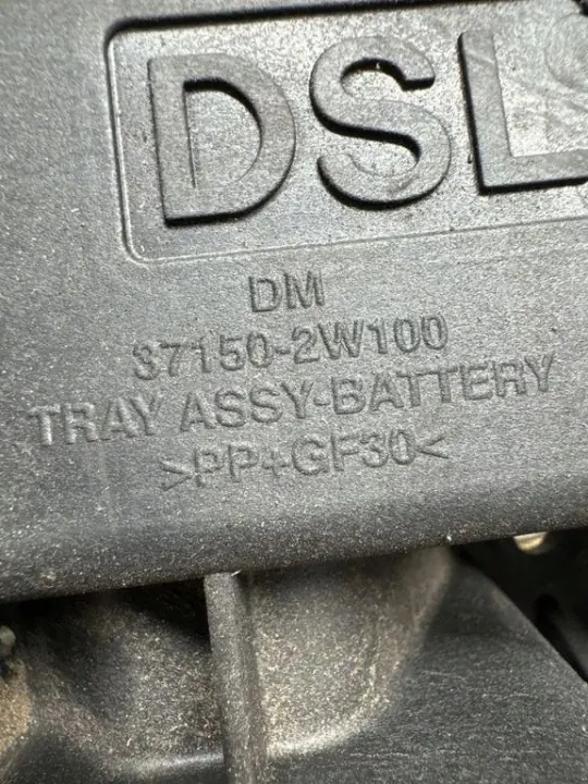 Support batterie OEM 371502W100 pour Hyundai Santa Fe III image 3