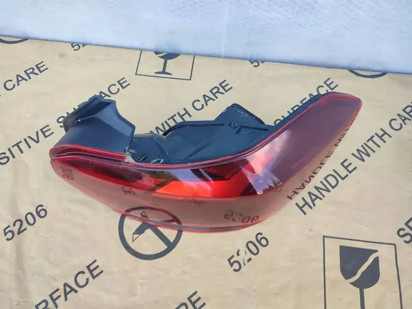 Bakljus Höger Dacia Logan III 2023 Sedan 265509404R image 3