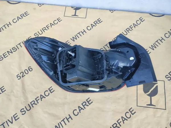 Bakljus Höger Dacia Logan III 2023 Sedan 265509404R image 6