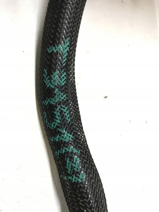 Flexible de refroidisseur d'huile Iveco Daily 6e OEM 5802878055 image 10