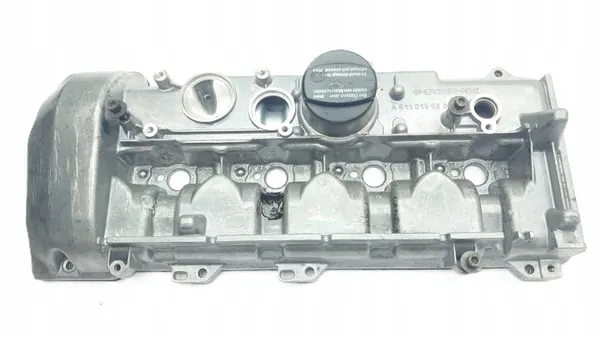 Tampa de Válvulas OEM A6110160405 com Respiração image 2