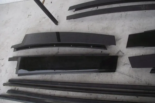 Molduras BMW E46 Shadowline - Negro Sedán OEM image 4