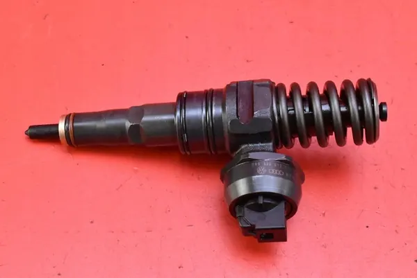 Injetor 045130073T Seat Ibiza 1.4 TDI 2002-2006 image 3