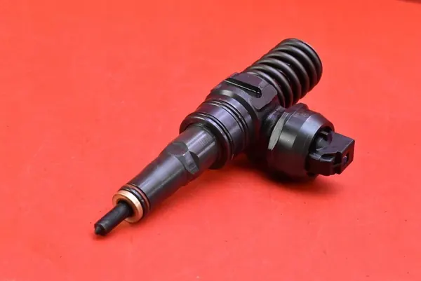 Injetor 045130073T Seat Ibiza 1.4 TDI 2002-2006 image 4