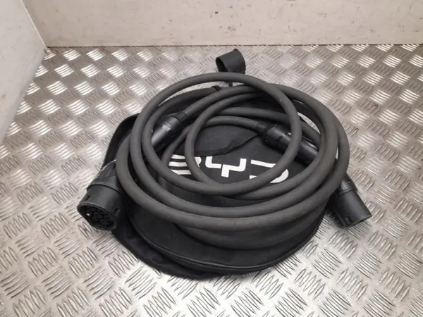 Cabo de carregamento OEM 283338 BYD Atto 3 2023 image 2