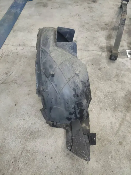 Aleta delantera derecha VW Crafter OEM 7C0809958 image 2