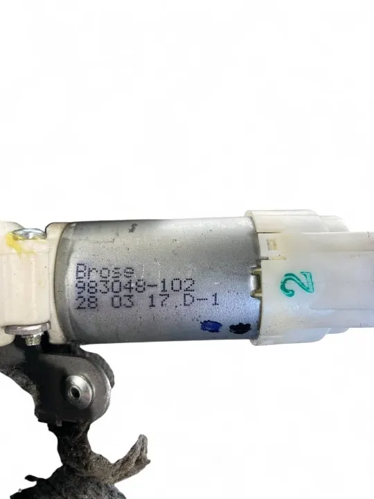 Sitzmotor Volvo XC90 2022 OEM 983048102 image 4