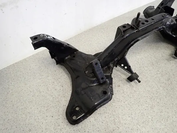 Mazda 626 GF GW 97- framhjulsupphängningsbalk OEM image 3